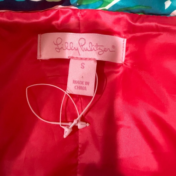 Lilly Pulitzer Puffer Vest - Picture 8 of 9